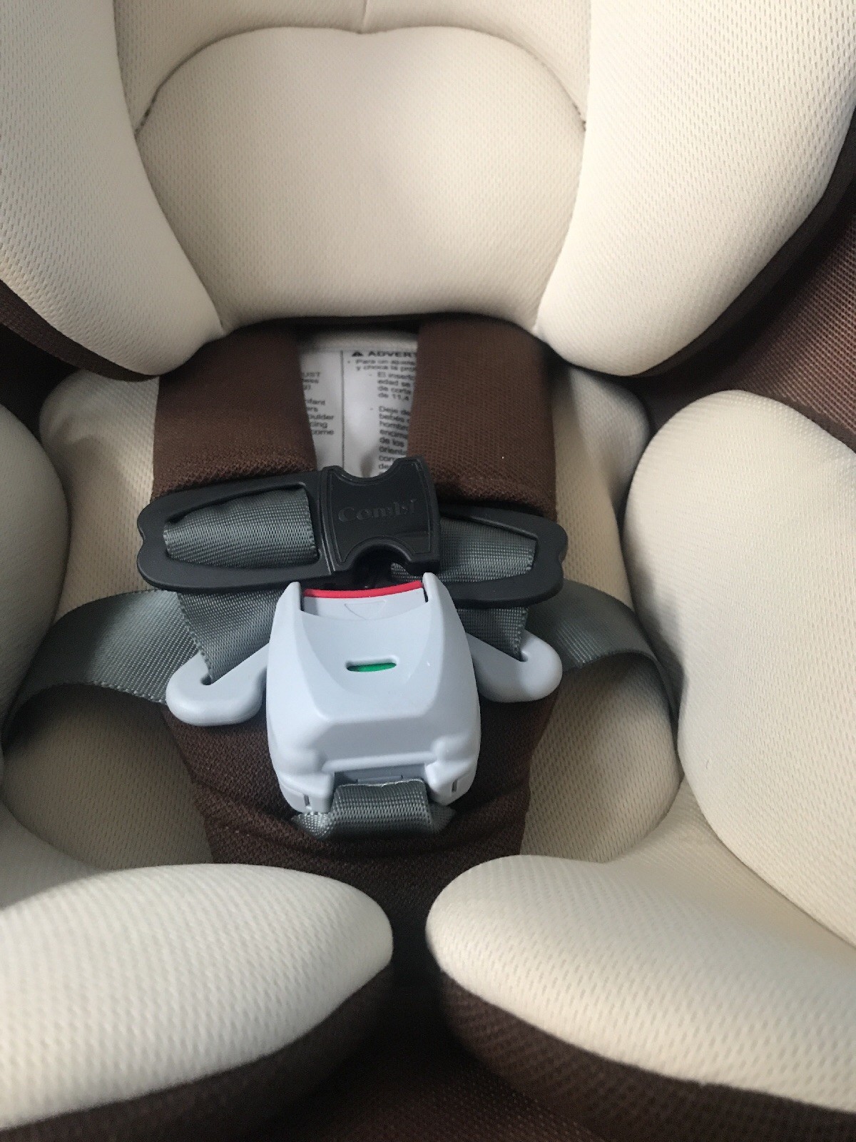 combi coccoro convertible car seat