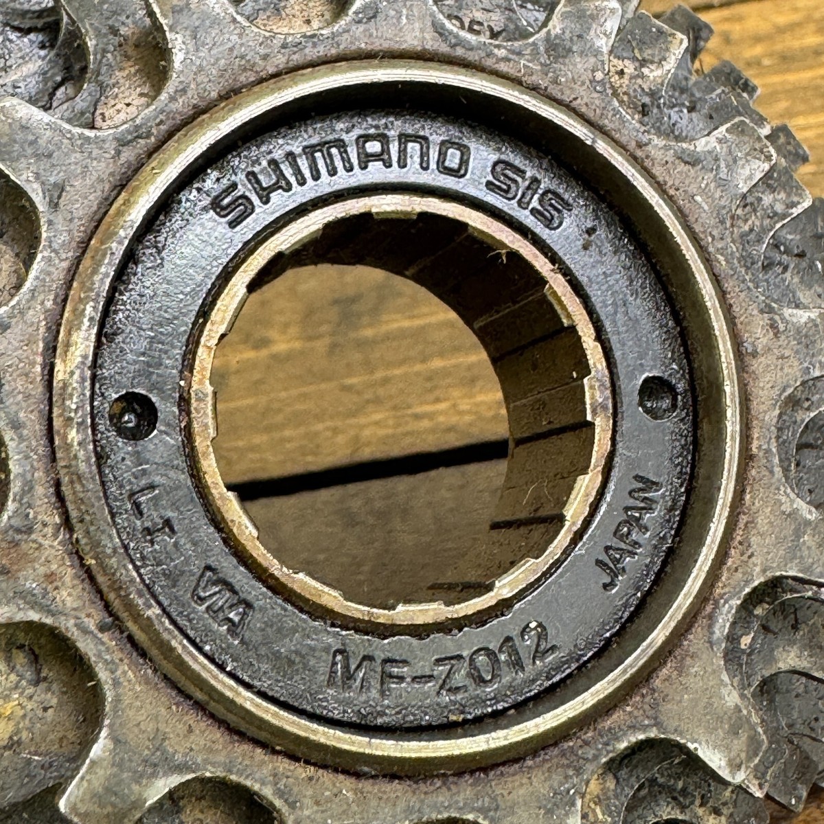 Vintage Shimano Freewheel MF-Z012 23 Tooth 6 Speed 13t 23t