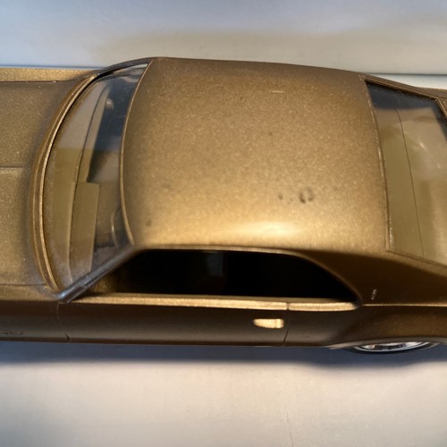 1968 Oldsmobile Toronado Plastic Friction Promo Model By Johan 1/25 Gold W/ Box - Picture 4 of 19