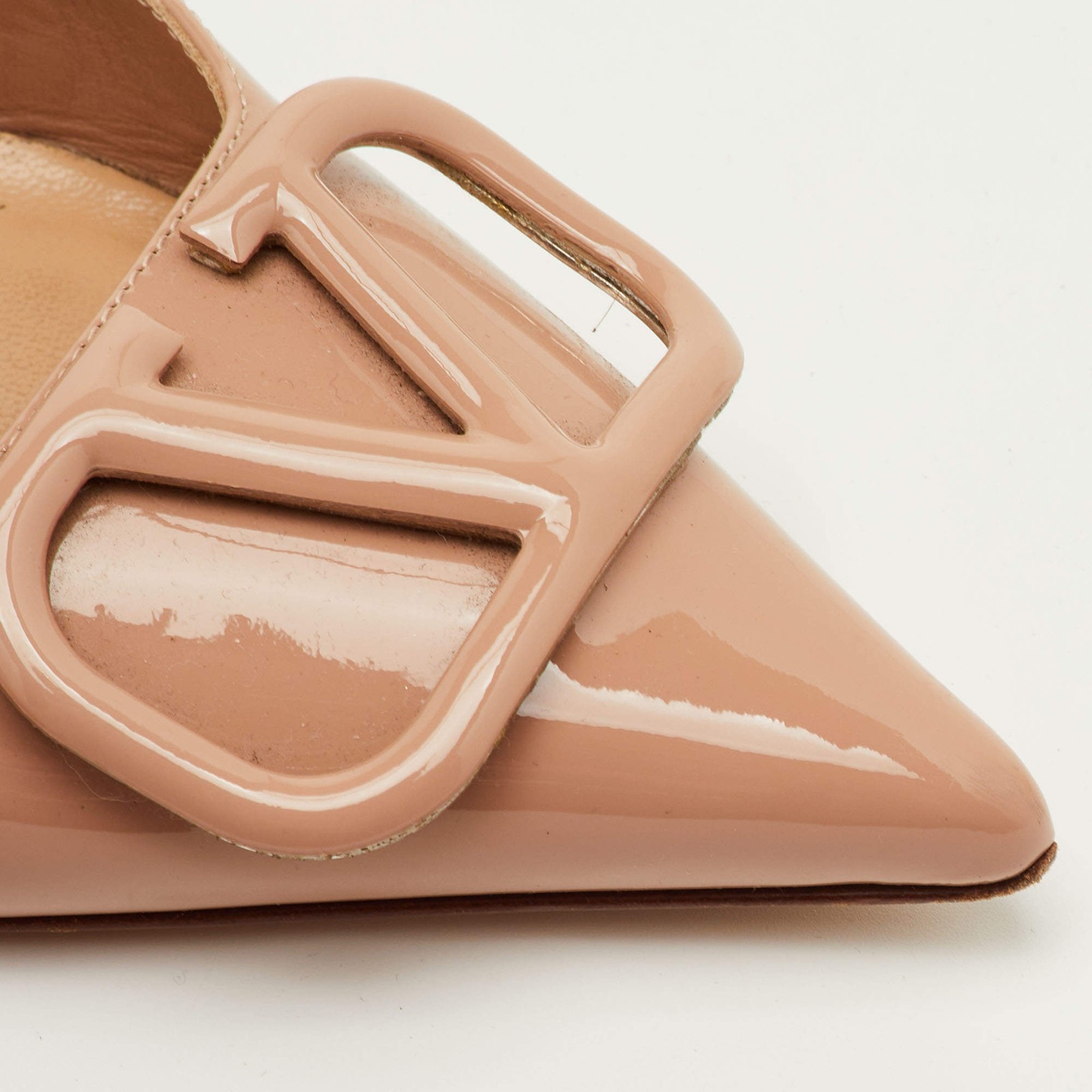 Valentino VLogo Size 39 Beige Patent Leather Pumps thumbnail 7