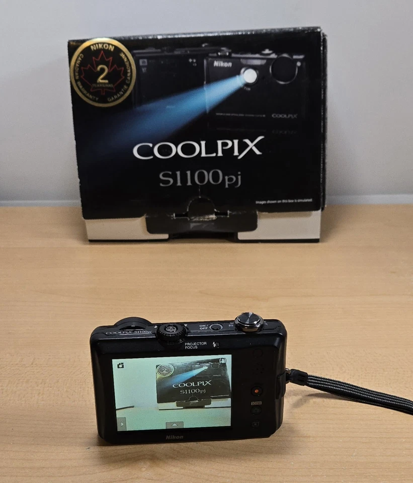 Nikon COOLPIX S1100pj 14.1MP Digital Camera W/ 8GB SD Card + Box & Charger +Case - Image 4 of 4