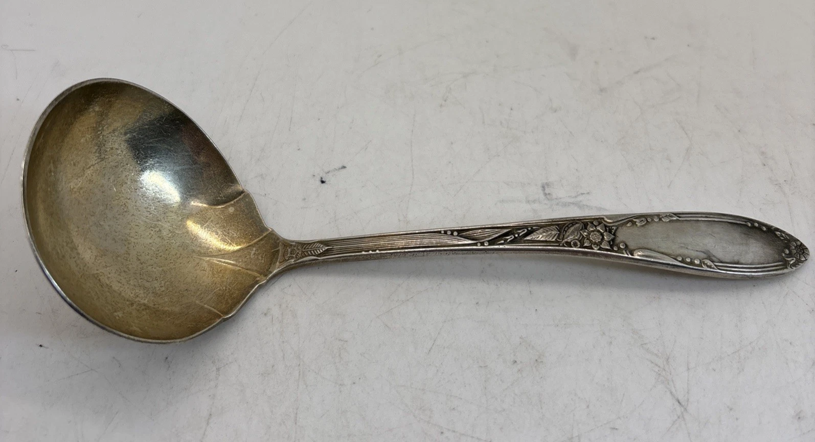 Sterling Silver Oneida Virginian Gravy Ladle/Sauce Spoon 6.5” - 59 G
Opens in a new window or tab