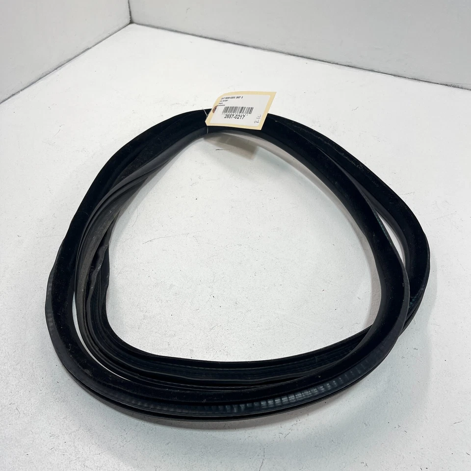 2017-2020 BMW 430I 440I GRAN COUPE ЗАДНЯЯ ВОДИТЕЛЬСКАЯ ДВЕРЬ КОРПУС УПЛОТНИТЕЛЬНАЯ ПРОКЛАДКА OEM - Изображение 4 из 4