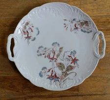 VINTAGE PORCELAIN HANDLED CAKE PLATE FUCHSIA FLOWER PATTERN NO MAKER'S MARK
