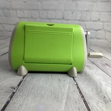 Cricut Cuttlebug Die Cutting Embossing Machine Manual Crank Crafter MACHINE ONLY