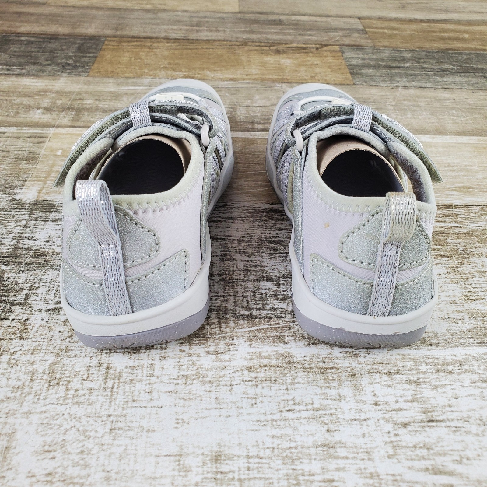 Keen Moxie Kid Sandals Sz 11 Gray Leather Round Toe Lace Lock Bungee Hook & Loop