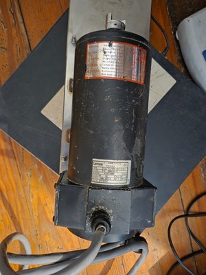 LENZE 13.120.55.1.3.0 permanent magnet motor works