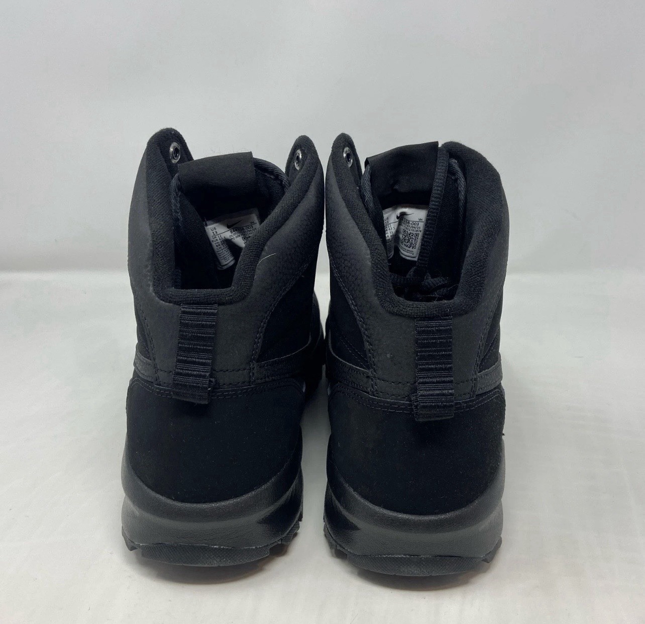 Nike Manoadome Black Sneaker Boots, Size 10.5 844358-003 thumbnail 4