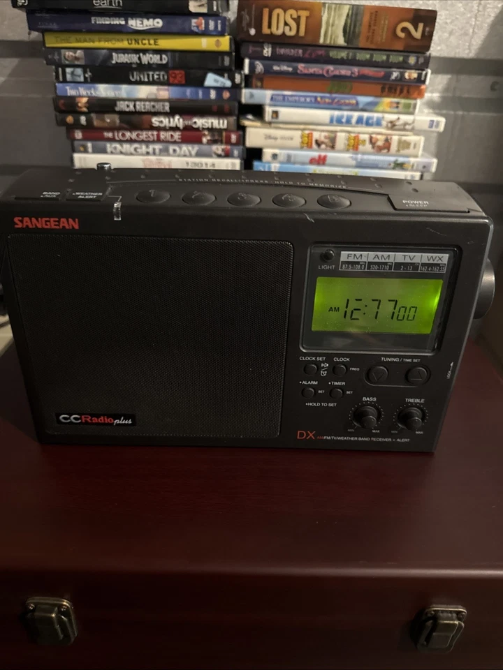 De colección 2002 - Sangean CC Radio Plus DX Radio AM/FM/TV/WX Radio Memoria Climática Foto 3 de 4