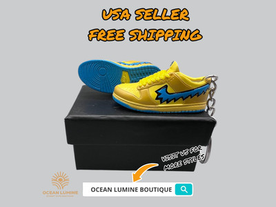 SB Dunk Low 3D Mini Sneaker Keychain, Basketball Sneaker Collectible Box Options