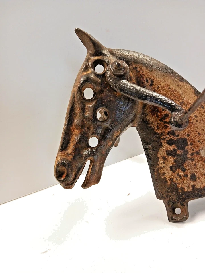 très ancienne tête de cheval en fonte venant d'un ancien jouet, tricycle..... - Photo 4/4
