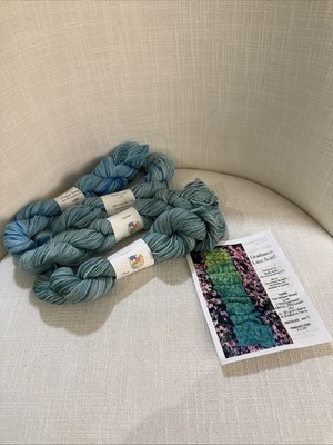 4 - The Unique Sheep Yarn Alli Gradiance 1-4 Luxe Lace And Scarf Pattern Ombré