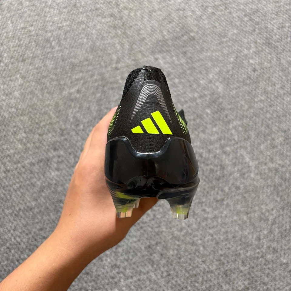 Predator Elite Fold-Over Tongue Firm Ground Cleats – Core Black / Carbon / Lucid - Image 4 of 4