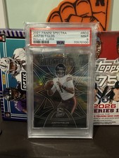 Panini Spectra Rookie Aura Justin Fields #RO-3 PSA 9 /99 Football Card