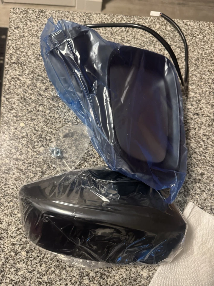 Espejo retrovisor lateral plegable eléctrico para pasajeros Scion iA 2016 Foto 3 de 3