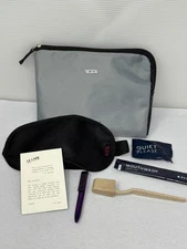 TUMI Amenity Travel Toiletry Bag Case Kit Delta First Class Silver