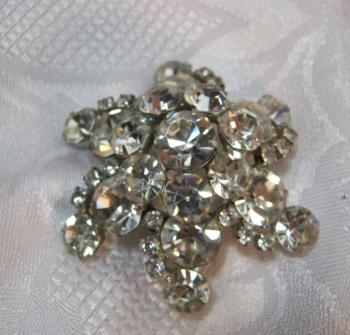 Star Starfish 2" Brooch Vintage Costume Jewelry Art Deco