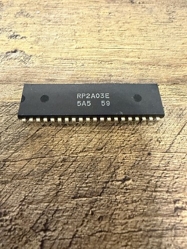 Nintendo VS RP2A03E CPU Red Tent Dual Unisytem. Playchoice RP2A03
