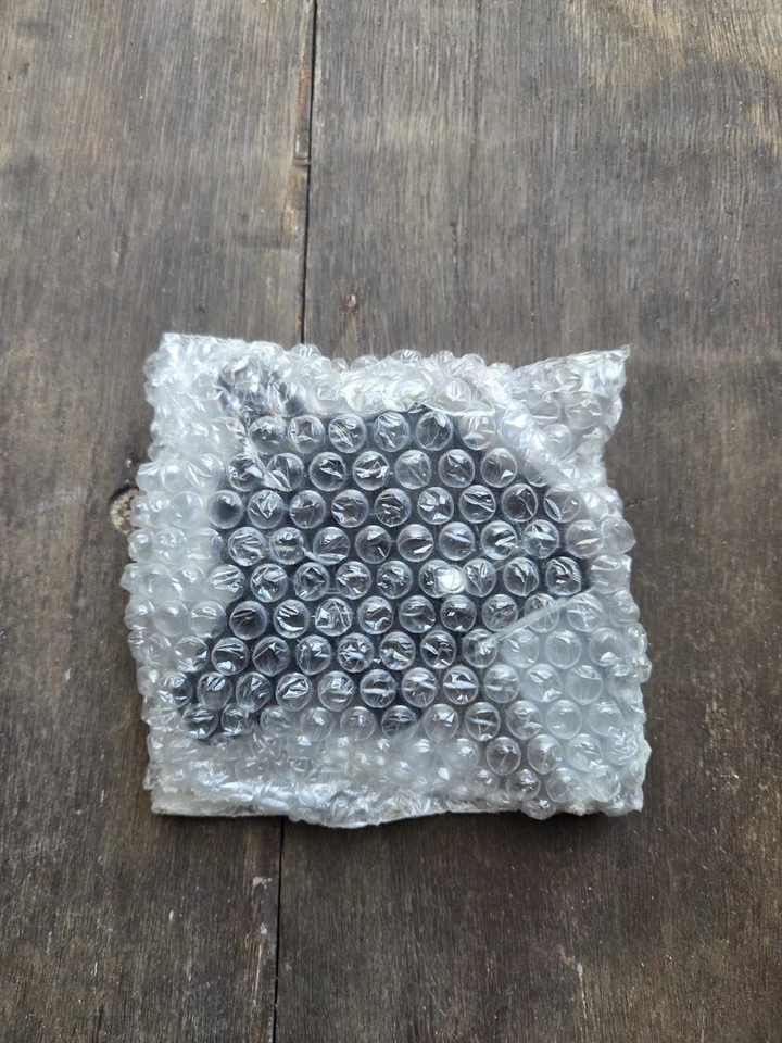 Motor regulador ventana izquierda original Mopar 2019-2024 Ram 1500 clásico 68321315AA Foto 3 de 4