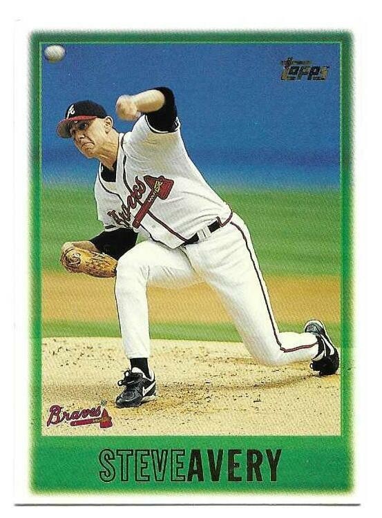 STEVE AVERY 1997 TOPPS CARD NEAR MINT CONDITION