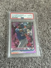 2019 Topps Chrome Vladimir Guerrero Jr. Rookie Card Pink Refractor PSA 10 #201