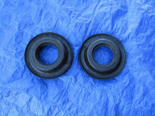 82-92 Camaro Firebird 22s rear spring insulators coil spring - Bild 2 von 3