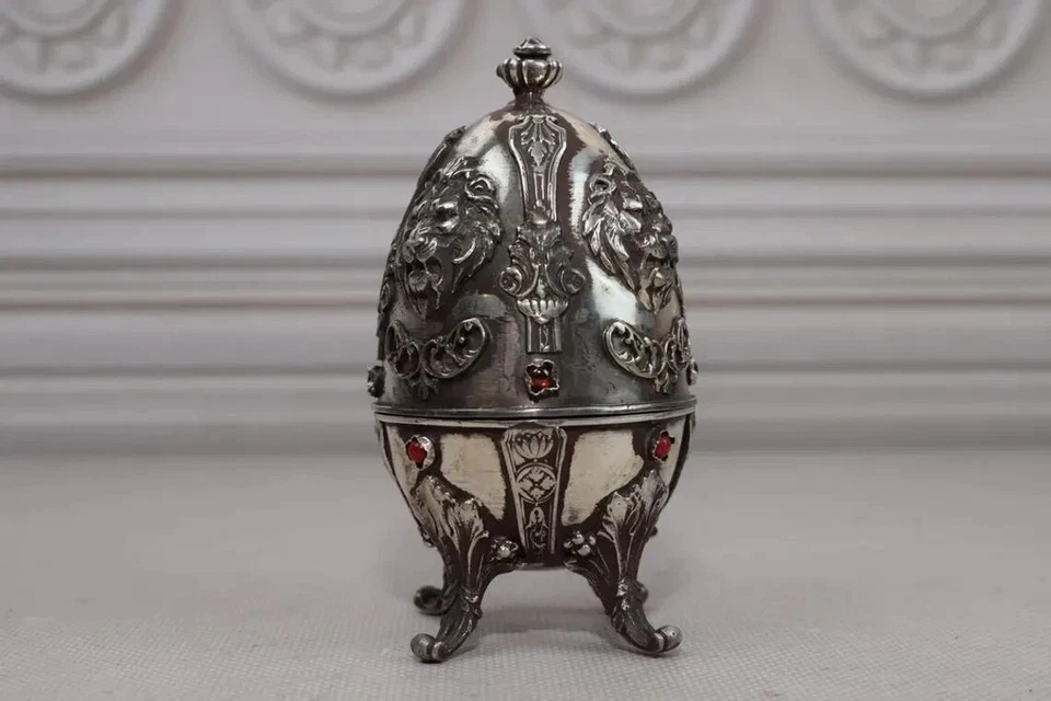 Huevo de Plata Cazador - Cabeza de León Plata 84 - Caja de Plata Estilo Antiguo Imperial Foto 3 de 4