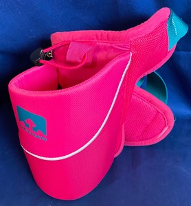Nathan-Pink-Triangle-Insulated-Hydration-Waist-Pack-Belt-Turquoise-Strap