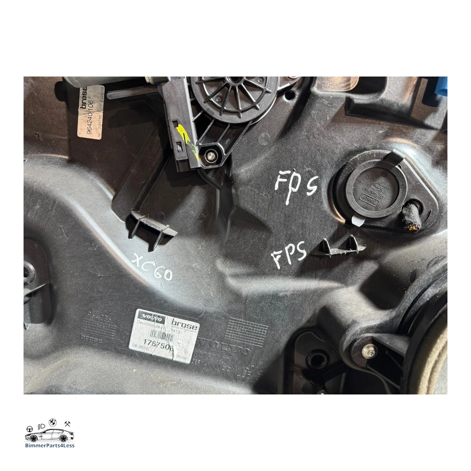 2009 Volvo XC 60 2.4 Window Regulator Front Left 964240-106 - Image 3 of 4