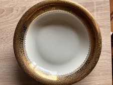 Teller von Hutschenreuther mit Goldrand