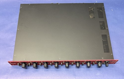 Preamplificador de 8 micrófonos True Systems Precision - Imagen 3 de 6