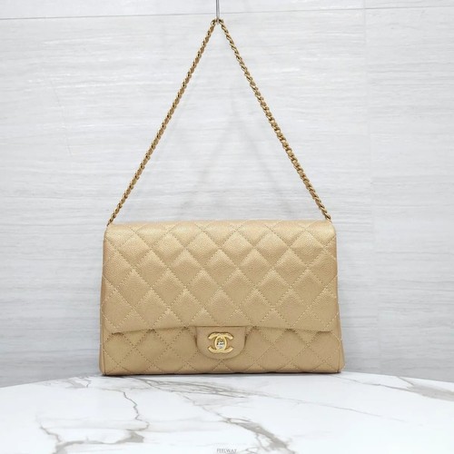CHANEL Flap Bag Gold Hardware 20 Series Season Bag 160773782 [P]