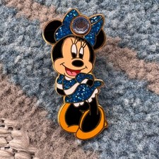 Vintage Disney 2002 Pin Trading Minnie Mouse December Birthstone