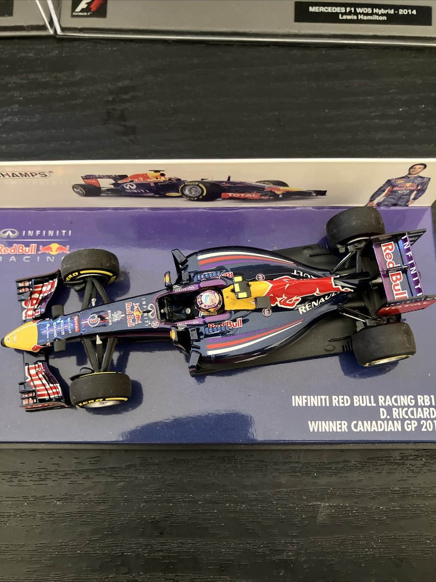 1:43 Minichamps 2014 Red Bull RB10 Daniel Ricciardo #3 - Canadian