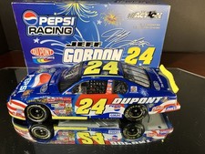Jeff Gordon 24 Dupont Pepsi Daytona 2002 Chevrolet Monte Carlo 124 Action