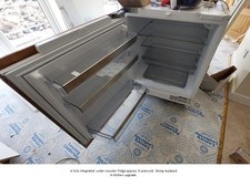 Siemans Under-counter Fridge, fully integrated, excellent condition