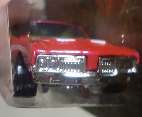 Hot Wheels Easter Eggclusive Olds 442 Oldsmobile Pink 1:64 Scale New - Picture 9 of 10