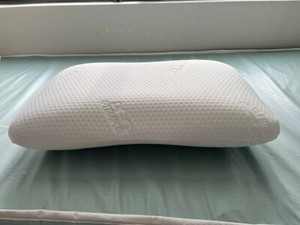 TempurPedic -Symphony  Pillow - Memory Foam -New in Box -memory foam