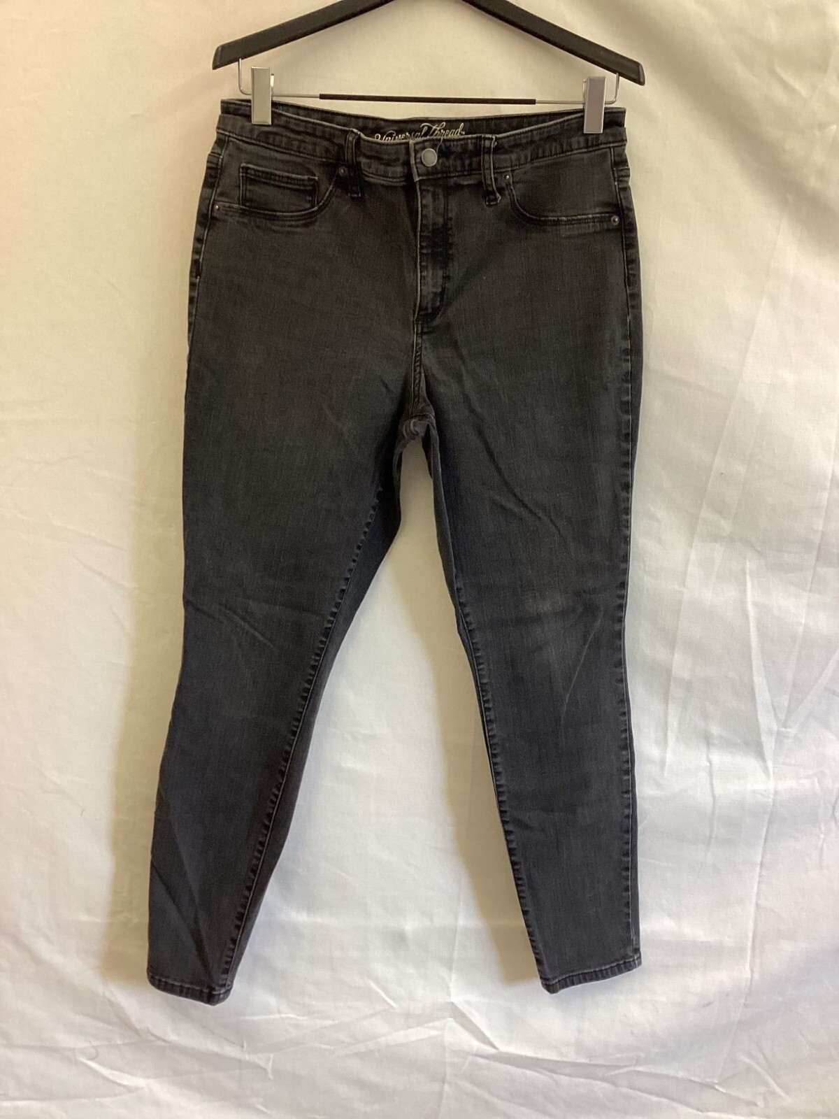 American Eagle Universal Thread black high rise z… - image 1