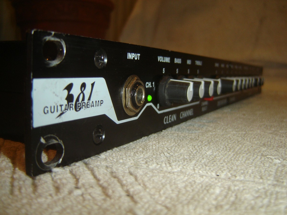 BBE 381 GUITAR PREAMP 中古品 BBE Sound 381, Guitar Preamp, 2 Channels with Equalizers, Vintage