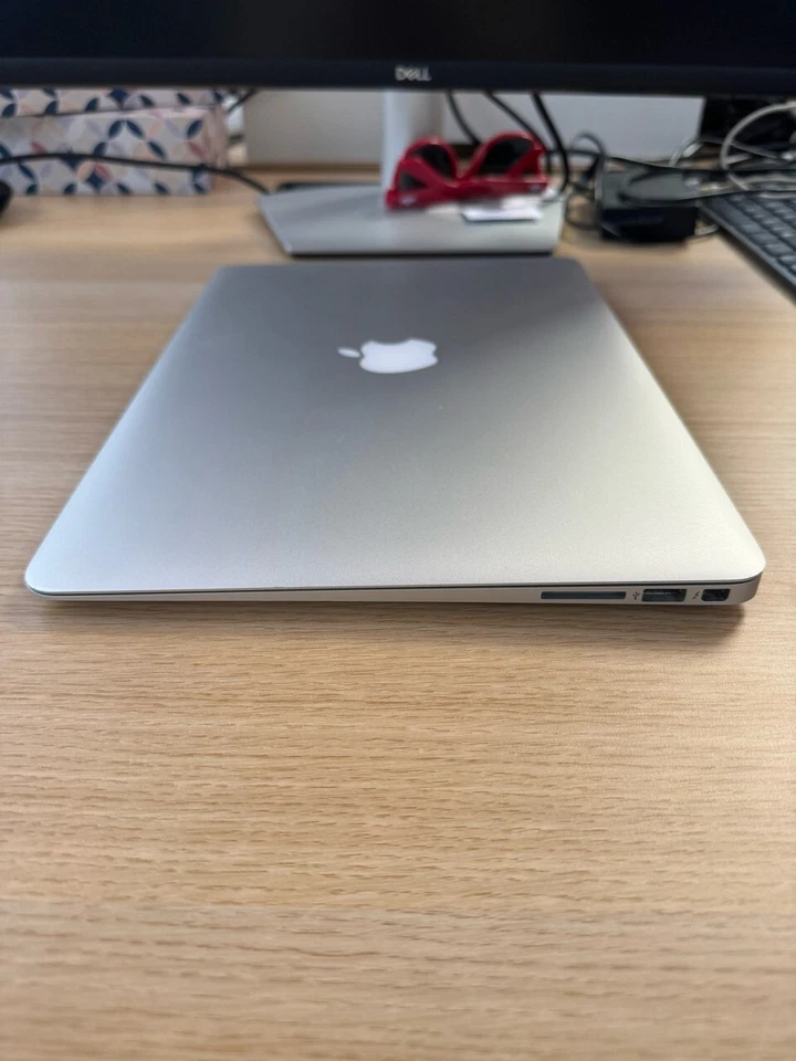Apple MacBook Air 13" 2017 · i7 · 8GB · 128GB, photo 3 sur 4