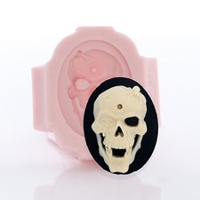 Skull Cameo Silicone Mold - Jewelry Resin Polymer Clay Epoxy - Food Safe 550 