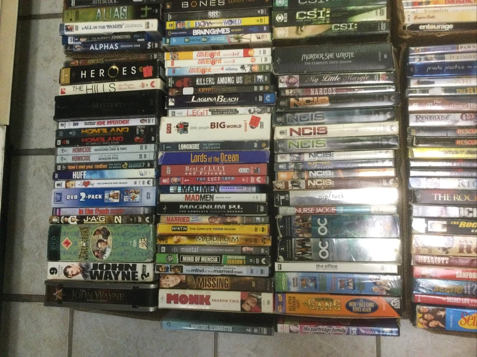 YOU PICK / CHOOSE DVD BOX SETS TV COMPLETE SEASONS COMBINED SHIPPING $4.00 +Ship - Image 4 of 4