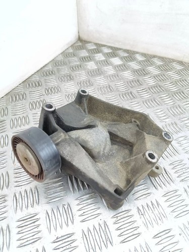 Opel Signum 2005 Halterung Klimakompressor 55187675 2005 110kW RPG19096