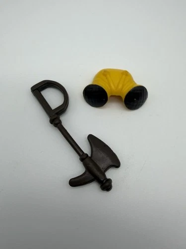 Vintage MOTU He Man Weapon Accessory Part Buzz Off Helmet Goggles & Axe