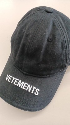 VETEMENTS Men's Cap Statement Logo Adjustable Baseball Cap Hat