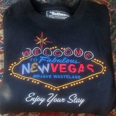 Fallout New Vegas FO Fabulous NV Crewneck Pullover Sweatshirt XL Black Graphic 
