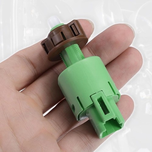 Stoplight Switch Assembly for Vehicle Replace 84340-69075 8434069075 - Picture 3 of 8