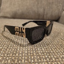 Gucci GG1849S-003 Sunglasses 51mm 100 Authentic for sale  display picture 1