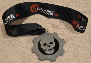 Gears of War 4 Lanyard with Metal Cog Omen Skull